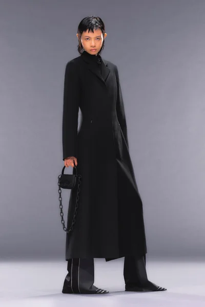 Look 13
